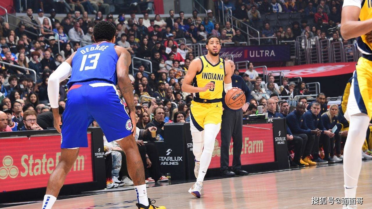 ayx爱游戏官方网站西亚卡姆关键节点逆转，勇士带队取胜！(西亚卡姆4年13亿续约猛龙)